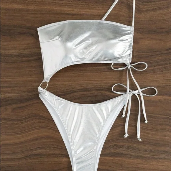 Brand New Shiny Silver One-Piece Swimsuit - SZ L - Picture 5 of 8